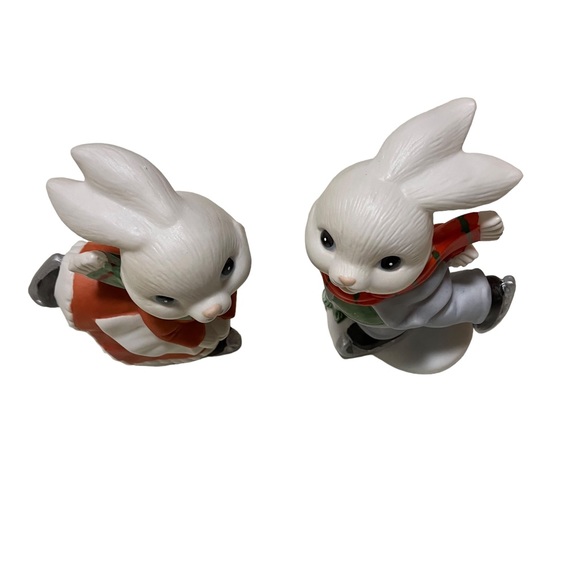 Vintage Homco Figurines Bunny Rabbit Boy Girl Ice Skating Winter Christmas 5305 - Picture 2 of 5